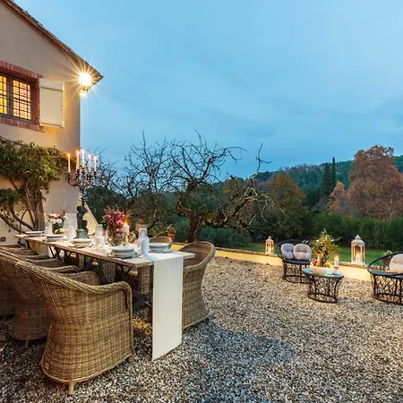 Amazing In With Garden