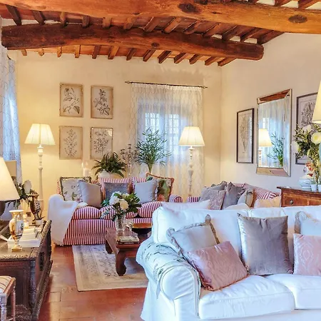 Amazing In With Garden Villa
