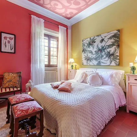 Amazing In With Garden Villa